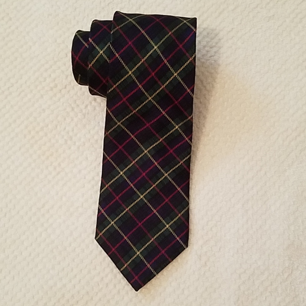 Chaps 100% Silk Tie.  Brand NWOT.